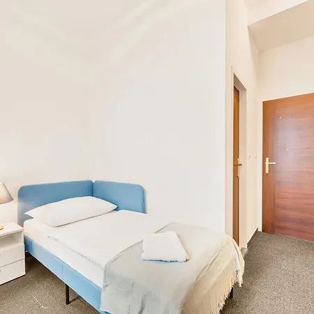 Petit Hotel