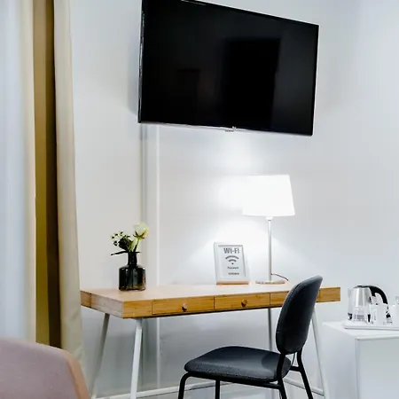 Le Petit ברטיסלאבה