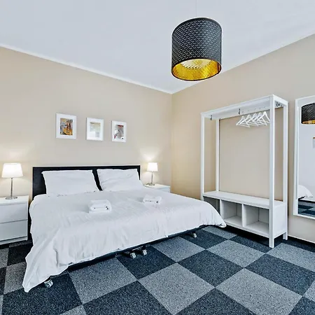 מלון Le Petit 3*