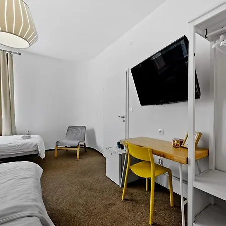 Le Petit ברטיסלאבה