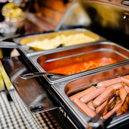 Le Petit ברטיסלאבה