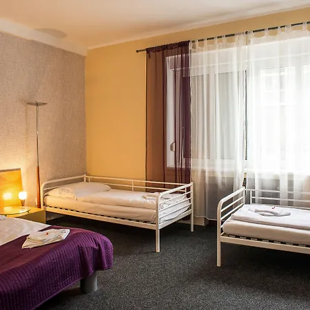 מלון Le Petit 3*