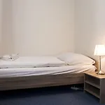 Otel Le Petit