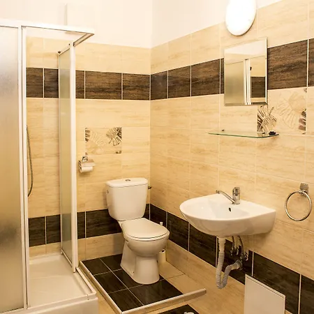 Le Petit 3* Bratislava