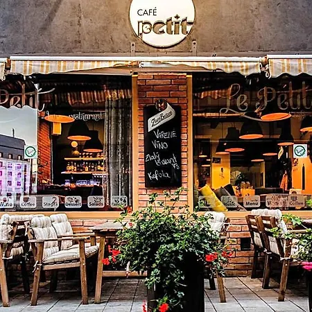 Hotel Le Petit Bratislava
