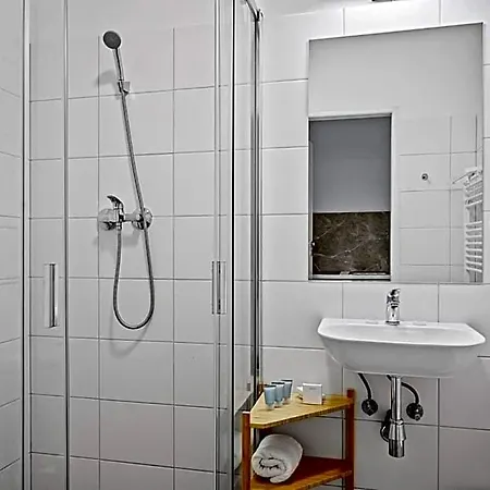 Hotel Le Petit 3*