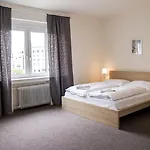 Le Petit 3* Bratysława