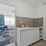 Le Petit 3* Bratysława