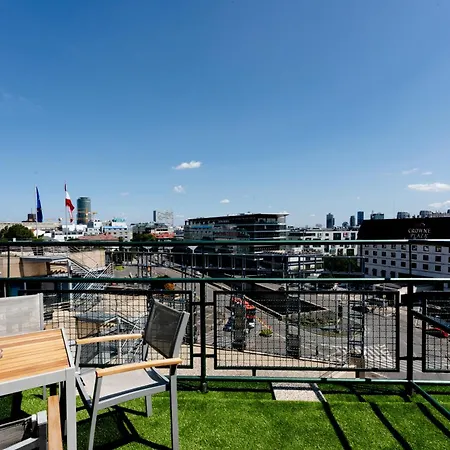 Ξενοδοχείο Le Petit 3*