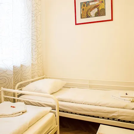 Le Petit 3* Μπρατισλάβα