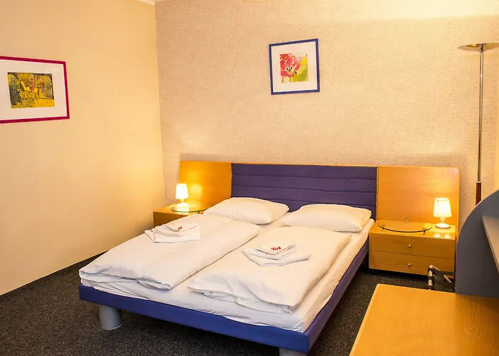 Le Petit Hotel