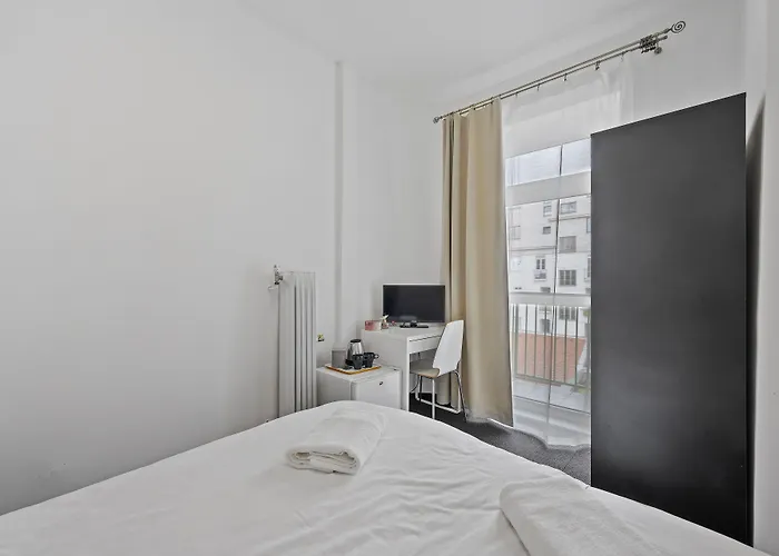 Le Petit Hotel