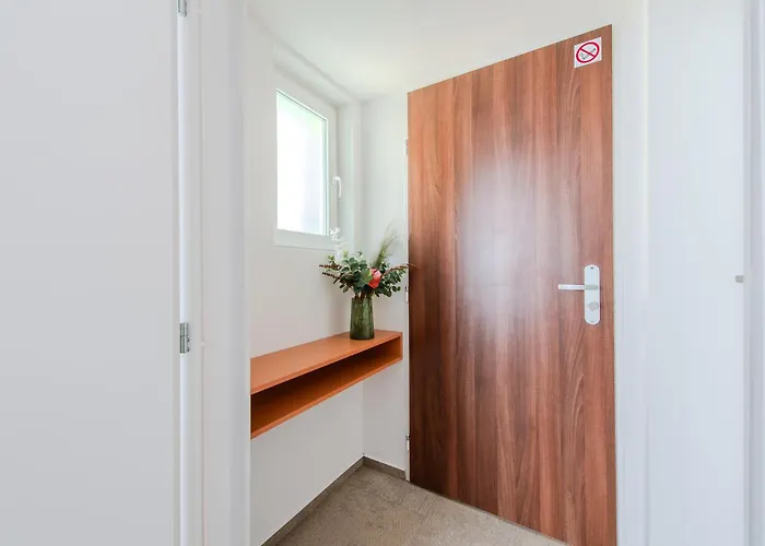 Le Petit Hotel